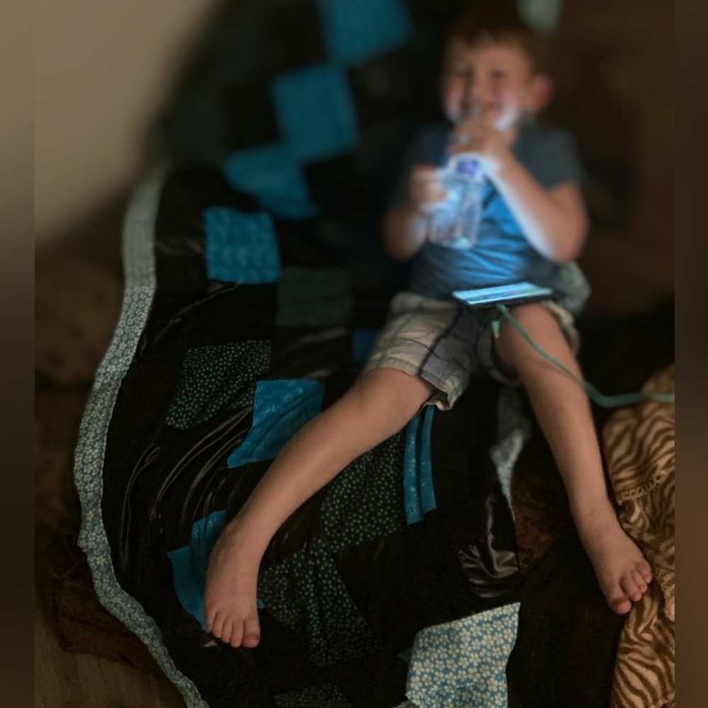 Making Kids Happy W/ Patch quilts